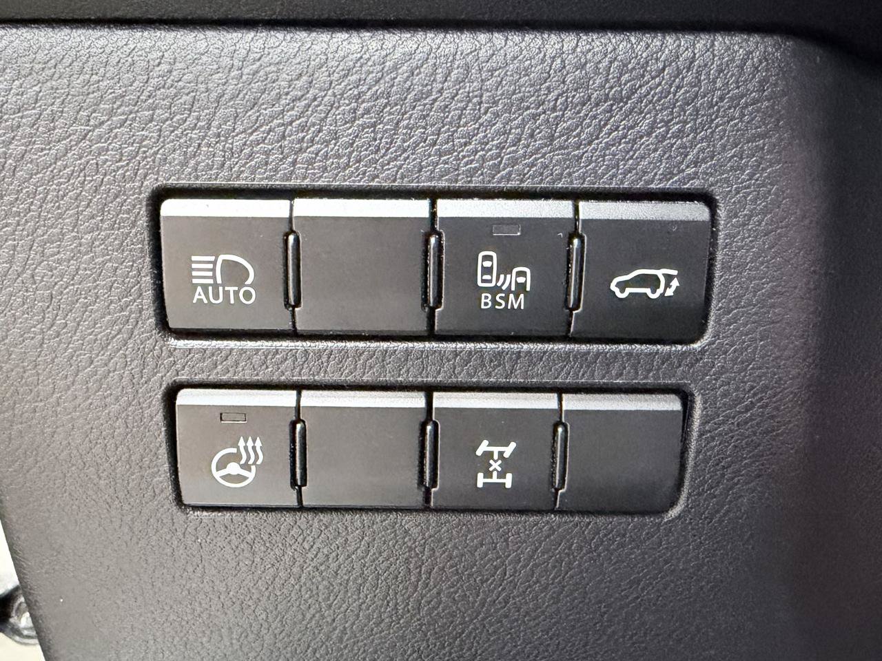 Used 2018 Lexus NX 300 AWD w/ Premium Package image 39