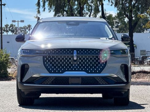 New 2026 Lincoln Nautilus Premier w/ Equipment Group 102A AWD/4WD image 6