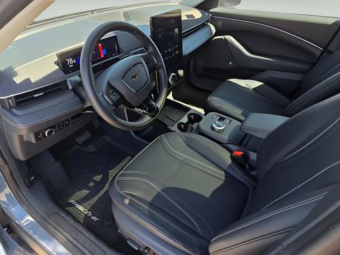 Used 2024 Ford Mustang Mach-E Premium image 21