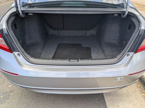 Used 2020 Honda Accord Sport image 13