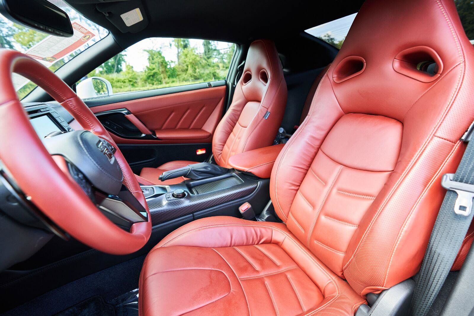 Certified 2024 Nissan GT-R Premium w/ Premium Interior Package AWD/4WD image 54