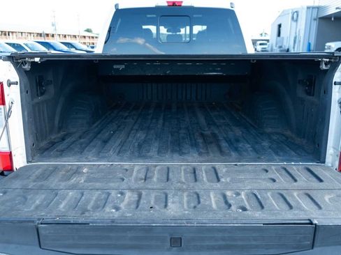 Used 2017 Ford F250 Lariat w/ Lariat Ultimate Package AWD/4WD image 8