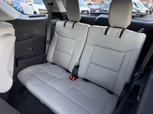 New 2026 Ford Explorer Active w/ Active Comfort Package image 31