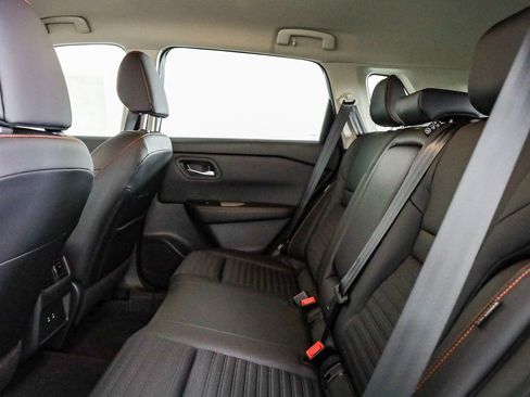 New 2025 Nissan Rogue Rock Creek image 18