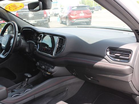 Used 2025 Dodge Durango GT RWD image 27