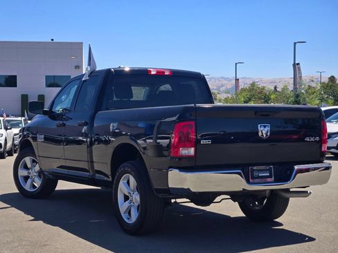 Used 2024 RAM 1500 Classic SLT AWD/4WD image 5