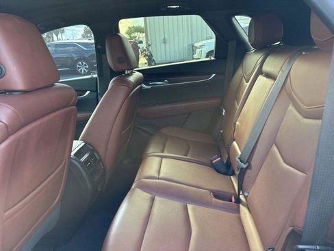 Certified 2023 Cadillac XT5 Premium Luxury FWD image 16