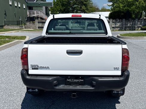 Used 2014 Toyota Tacoma 4x4 Double Cab image 6