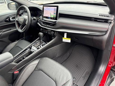 New 2026 Jeep Compass Trailhawk image 14