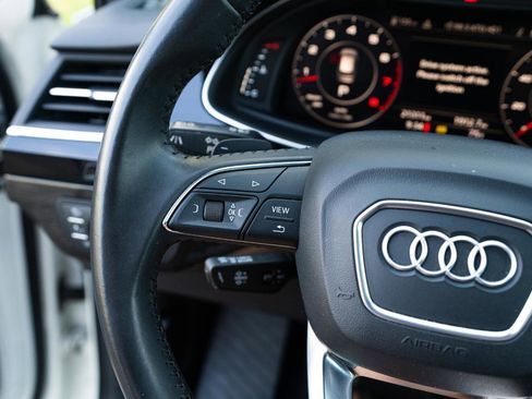 Used 2018 Audi Q7 3.0T Prestige w/ Prestige Package AWD/4WD image 17