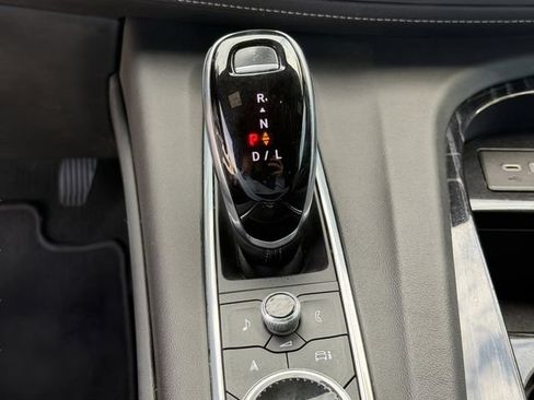 Used 2021 Cadillac Escalade Sport w/ LPO, ONYX Package RWD image 28