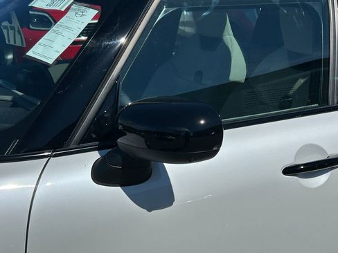 New 2026 MINI Cooper S FWD image 10