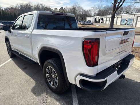 Used 2024 GMC Sierra 1500 AT4 w/ AT4 Premium Package image 5