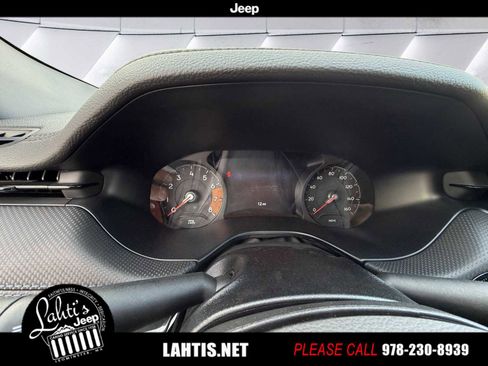 New 2026 Jeep Compass Limited image 8