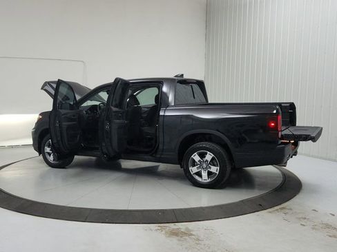 Used 2025 Honda Ridgeline RTL image 13