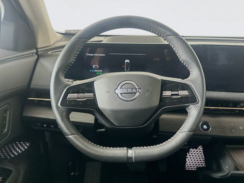 Used 2024 Nissan Ariya FWD image 18