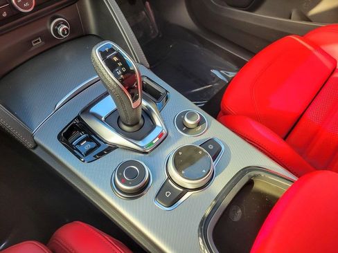 New 2025 Alfa Romeo Stelvio Sprint w/ Veloce Package image 17
