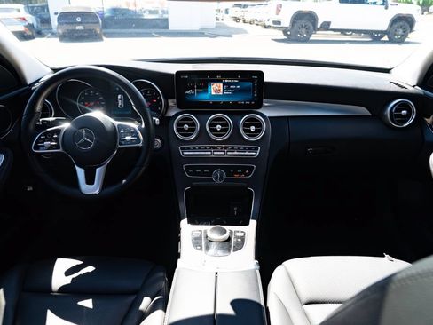 Used 2019 Mercedes-Benz C 300 Sedan image 8