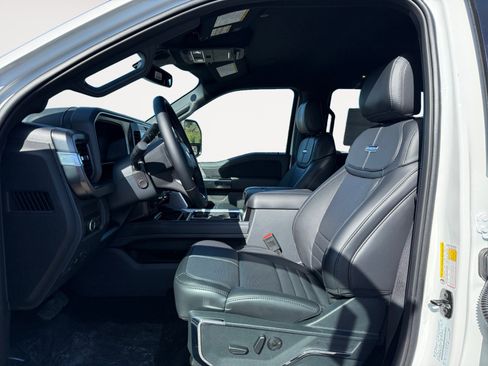 New 2026 Ford F250 Platinum image 10