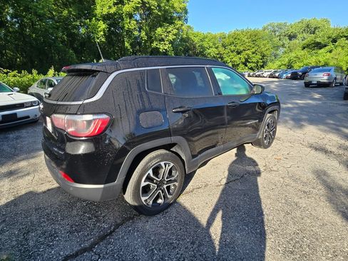 Used 2023 Jeep Compass Limited w/ Sun and Sound Group AWD/4WD image 8