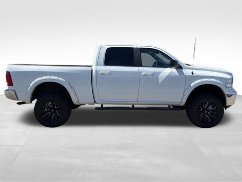 Used 2019 RAM 1500 Classic SLT AWD/4WD image 14
