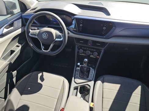 Used 2024 Volkswagen Taos SE FWD image 25
