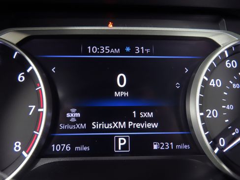 Certified 2025 Nissan Sentra SV image 29