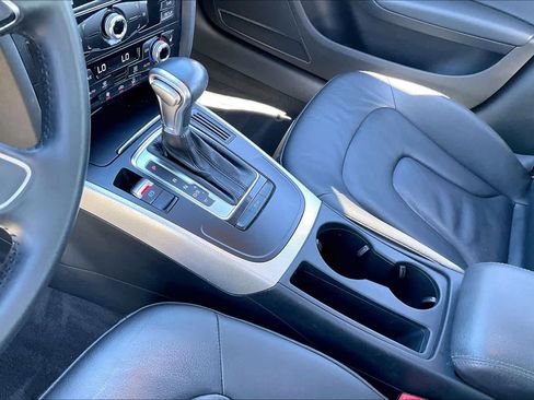 Used 2015 Audi A4 2.0T Premium image 14