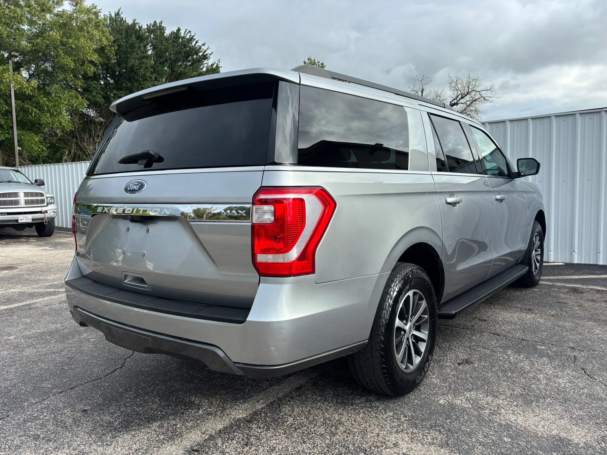 Used 2021 Ford Expedition Max XL AWD/4WD image 13
