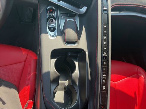 Used 2024 Chevrolet Corvette Stingray Coupe w/ Z51 Performance Package RWD image 19