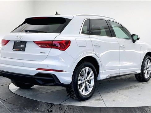 Certified 2025 Audi Q3 2.0T Premium Plus w/ Premium Plus Package image 13