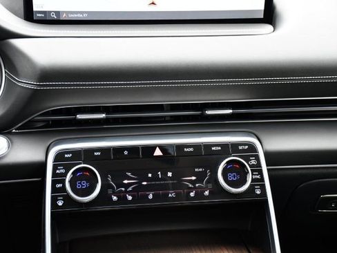 Used 2024 Genesis GV80 3.5T Prestige Signature image 27