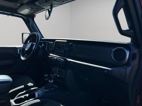 Used 2022 Jeep Gladiator Sport AWD/4WD image 38