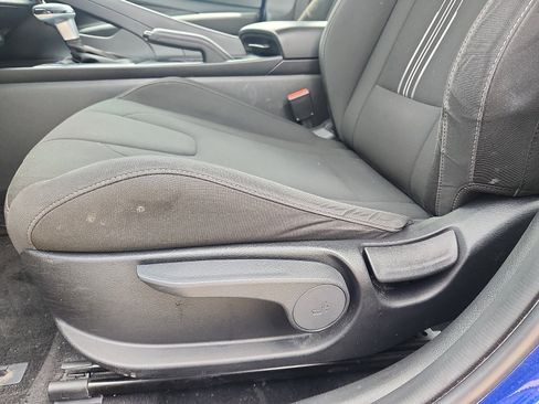 Certified 2023 Hyundai Elantra SEL FWD image 23