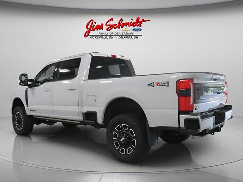 Used 2026 Ford F250 Platinum AWD/4WD image 4