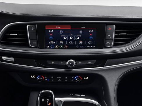 Used 2021 Buick Enclave Avenir w/ Avenir Technology Package FWD image 18