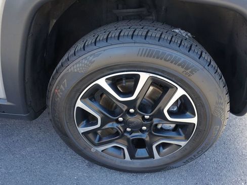 Used 2020 Jeep Compass Trailhawk AWD/4WD image 15