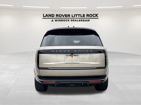 New 2025 Land Rover Range Rover SE image 7
