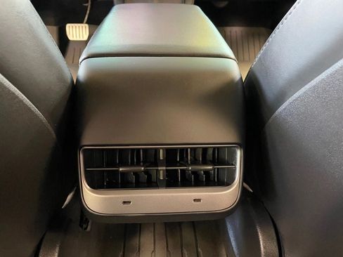 Used 2021 Tesla Model 3 Performance AWD/4WD image 23