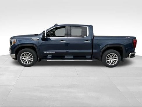 Used 2022 GMC Sierra 1500 SLT w/ SLT Premium Plus Package AWD/4WD image 2