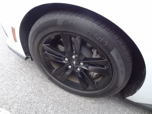 Used 2024 Ford Mustang GT RWD image 12