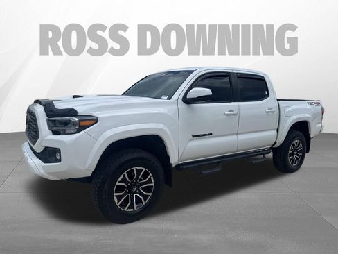 Used 2023 Toyota Tacoma TRD Sport w/ Technology Package AWD/4WD image 2