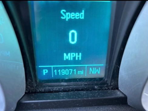 Used 2013 Chevrolet Equinox LT w/ Driver Convenience Package AWD/4WD image 13