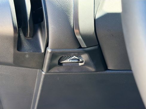 Used 2025 BMW X3 M50 image 34