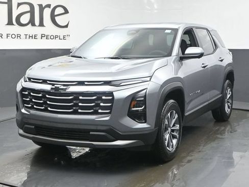 New 2026 Chevrolet Equinox LT w/ Safety and Technology Package FWD image 7