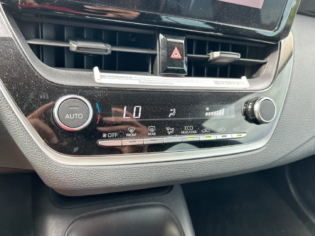 Used 2024 Toyota Corolla LE FWD image 24