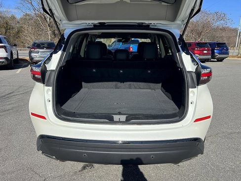 Certified 2023 Nissan Murano SV w/ SV Midnight Edition Package image 15