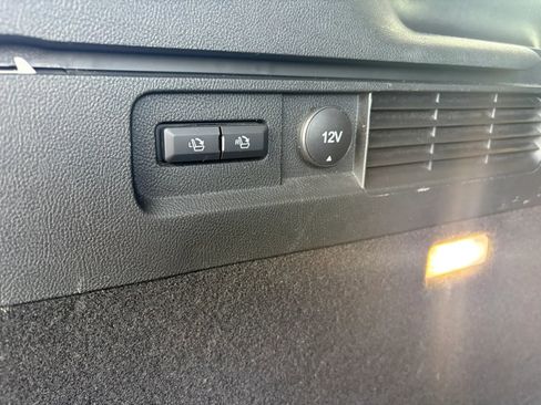 Used 2022 Lincoln Nautilus Reserve w/ Equipment Group 201A image 38