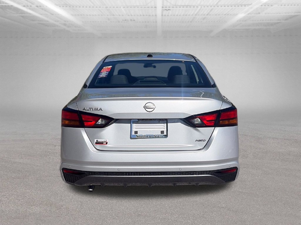 Used 2026 Nissan Altima 2.5 SV AWD/4WD image 5