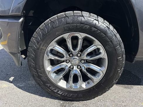 Used 2020 RAM 1500 Laramie w/ Sport Appearance Package AWD/4WD image 9